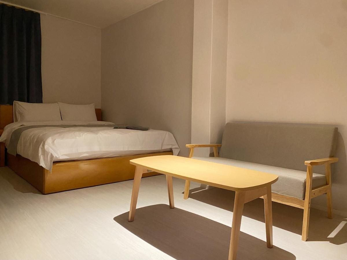 Suanbo Hot Spring Healing Hotel تشونغجو المظهر الخارجي الصورة