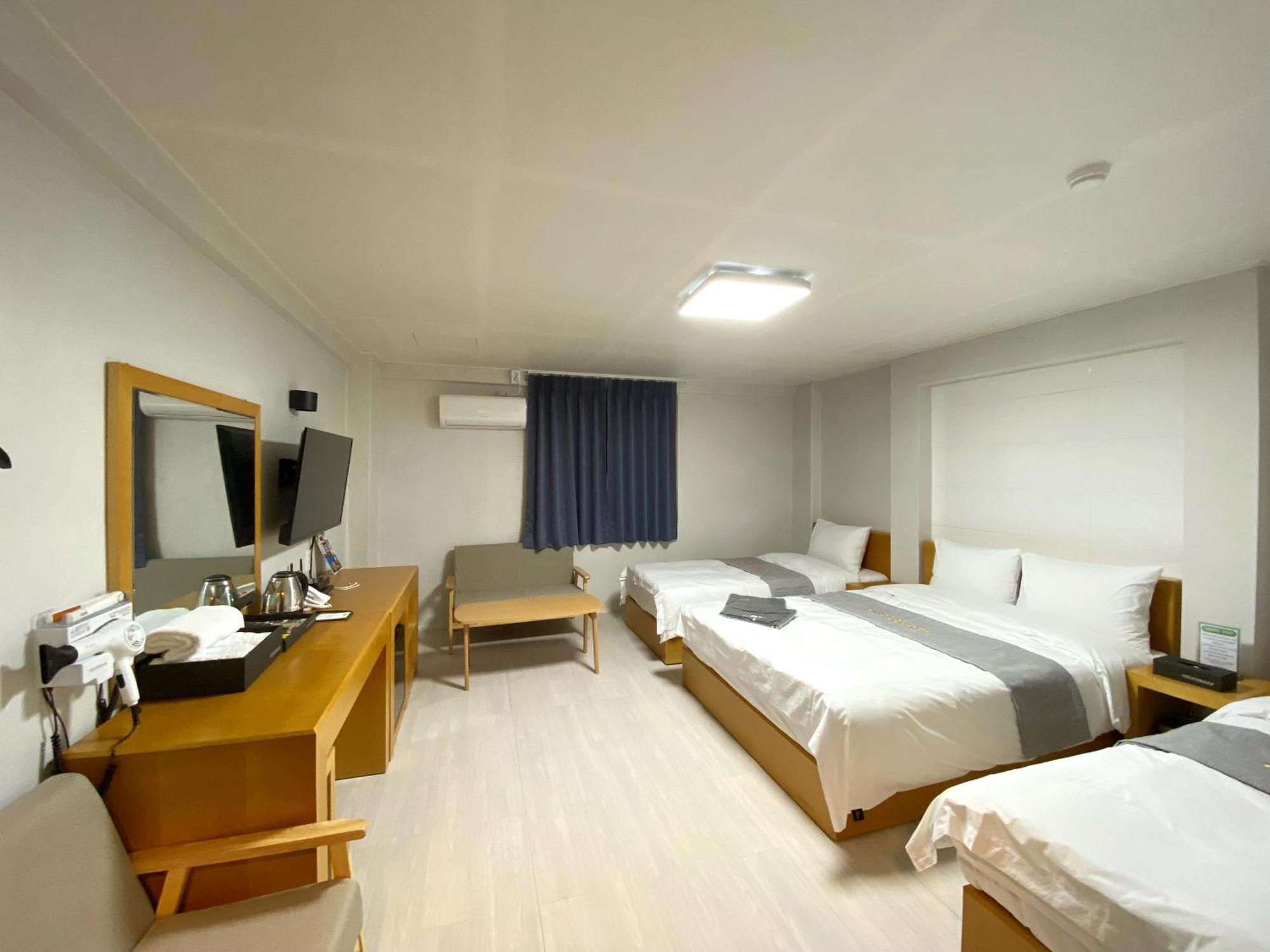 Suanbo Hot Spring Healing Hotel تشونغجو المظهر الخارجي الصورة
