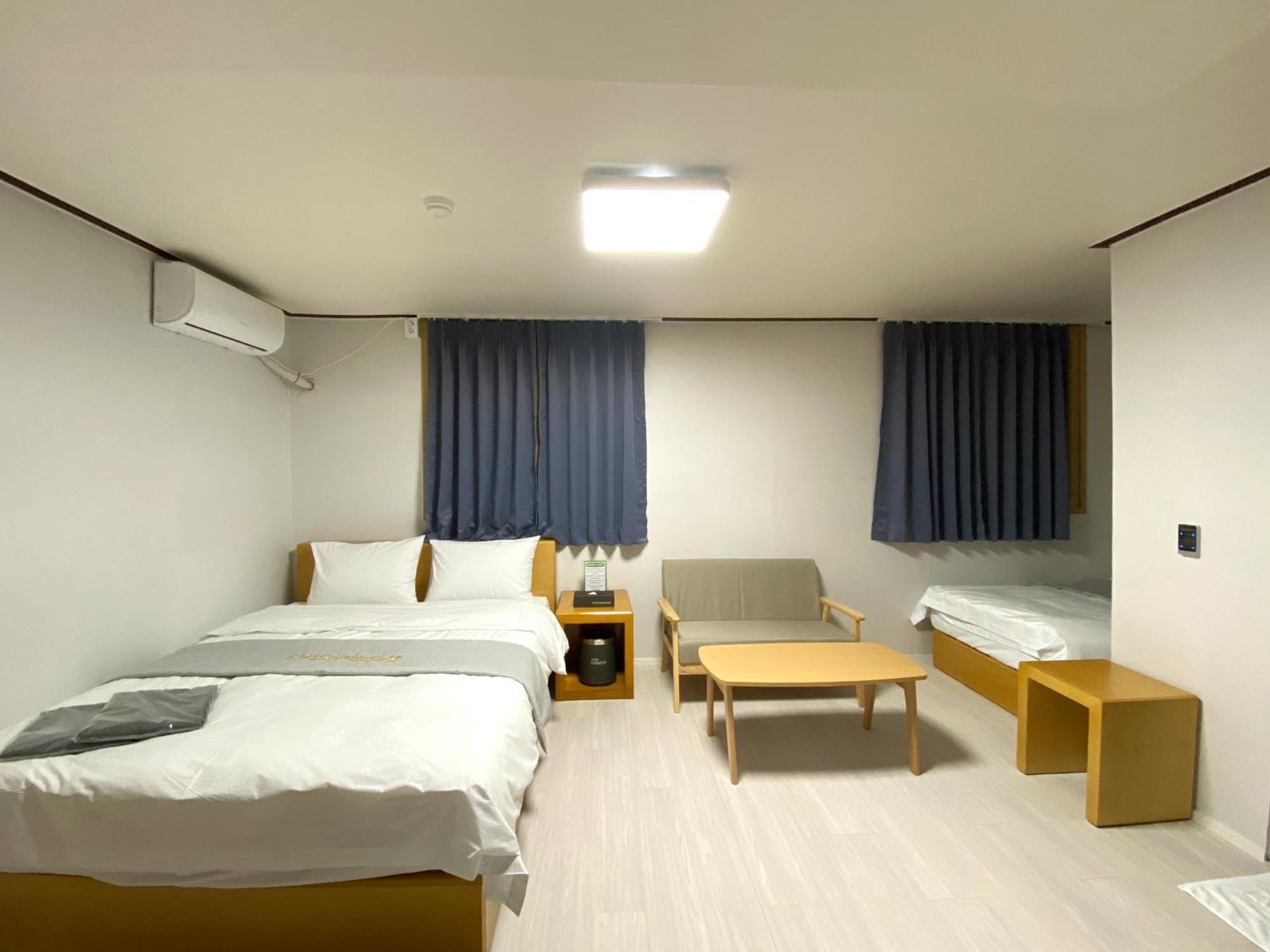 Suanbo Hot Spring Healing Hotel تشونغجو المظهر الخارجي الصورة