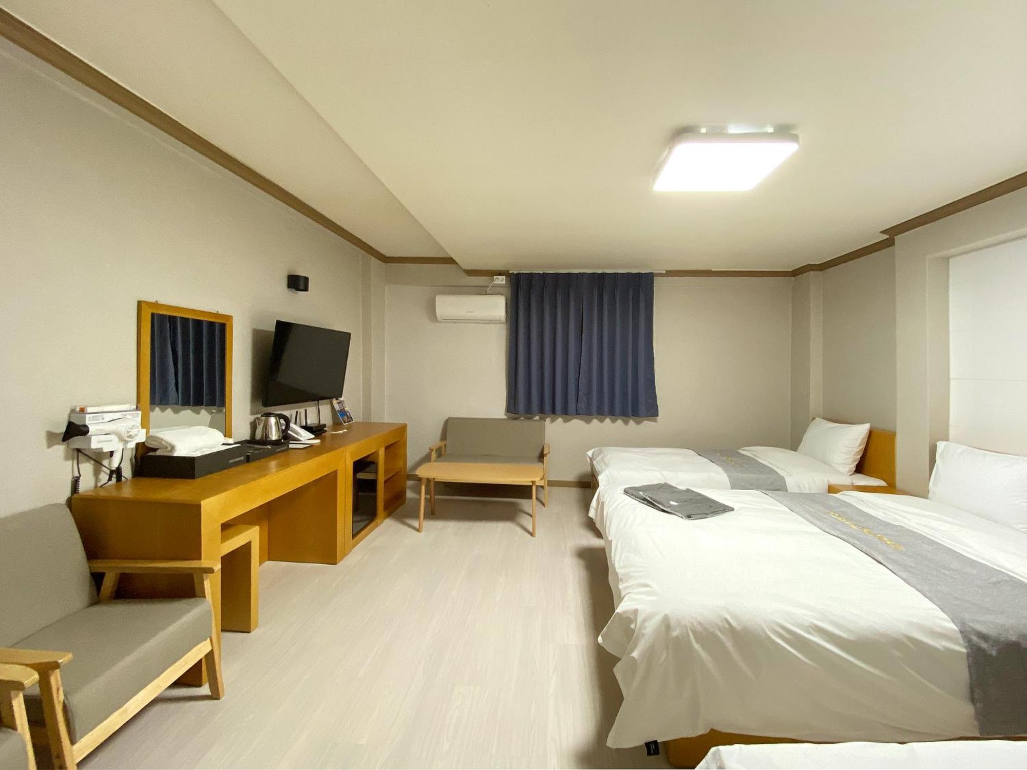 Suanbo Hot Spring Healing Hotel تشونغجو المظهر الخارجي الصورة