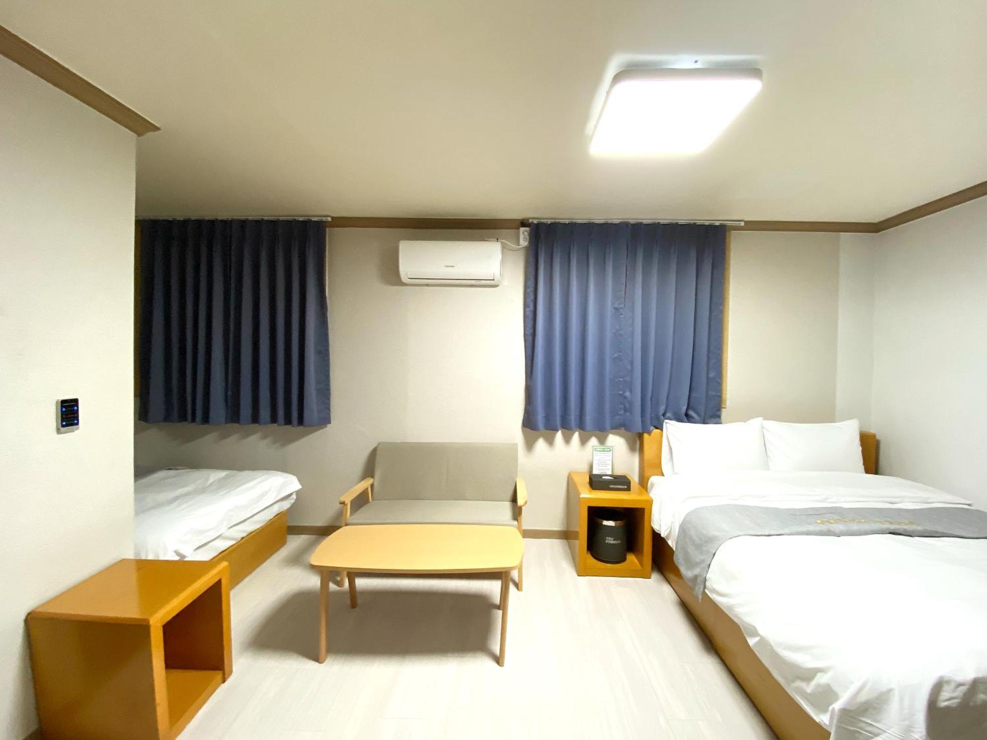 Suanbo Hot Spring Healing Hotel تشونغجو المظهر الخارجي الصورة